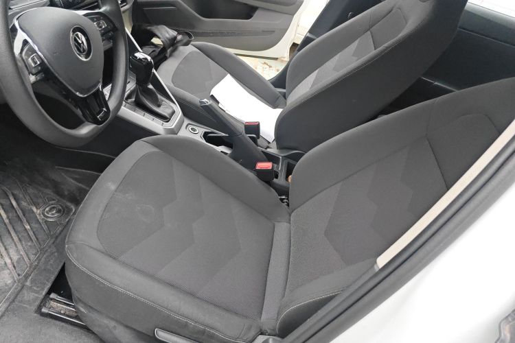 Volkswagen Polo 2023 car image #15