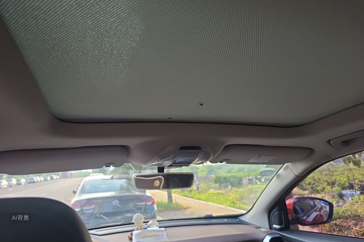 GEELY Coolray 2019 car image #20