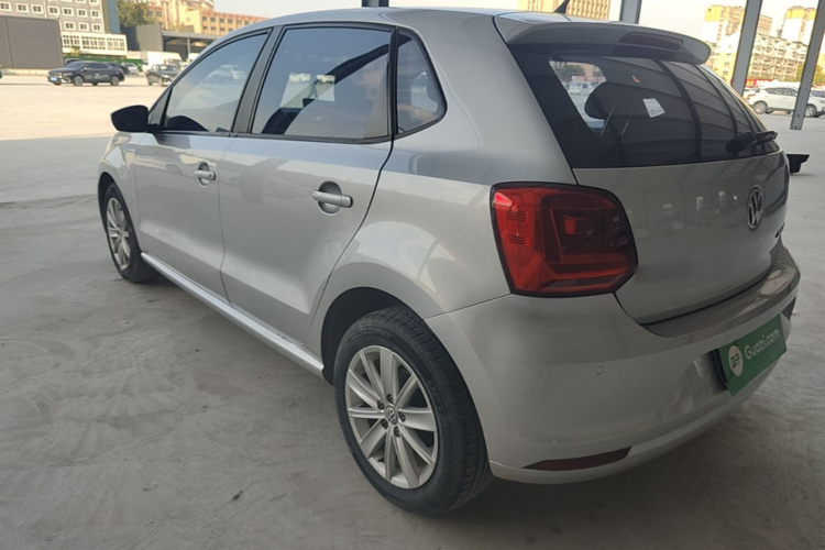 Volkswagen Polo 2014 #5 Volkswagen Polo 2014 car image #5
