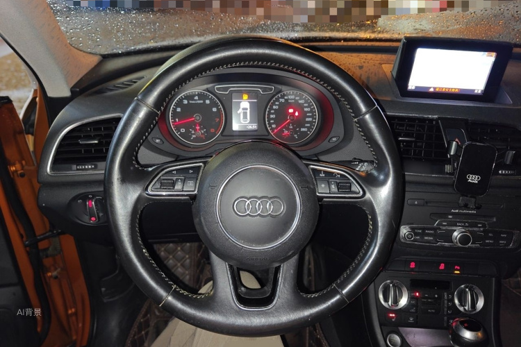 Audi Q3 2016 car image #12