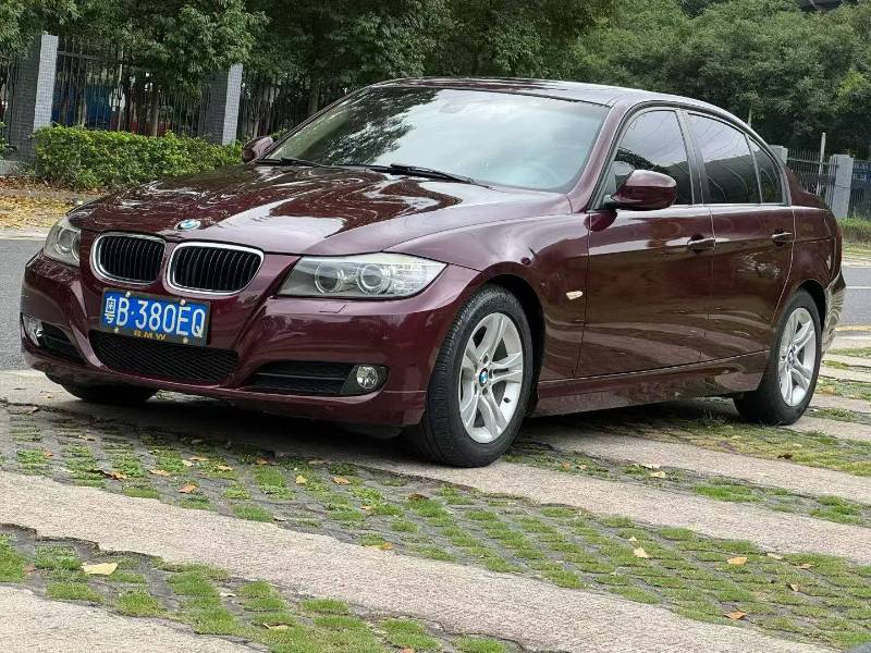 BMW 3 Series (Imported) 2010 BMW 3 Series (Imported) 2010 car image