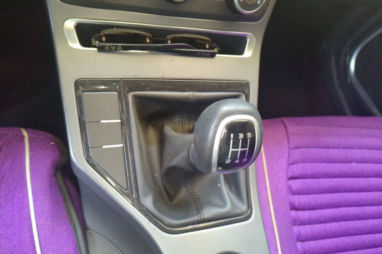 GEELY Emgrand 2020 car image #14