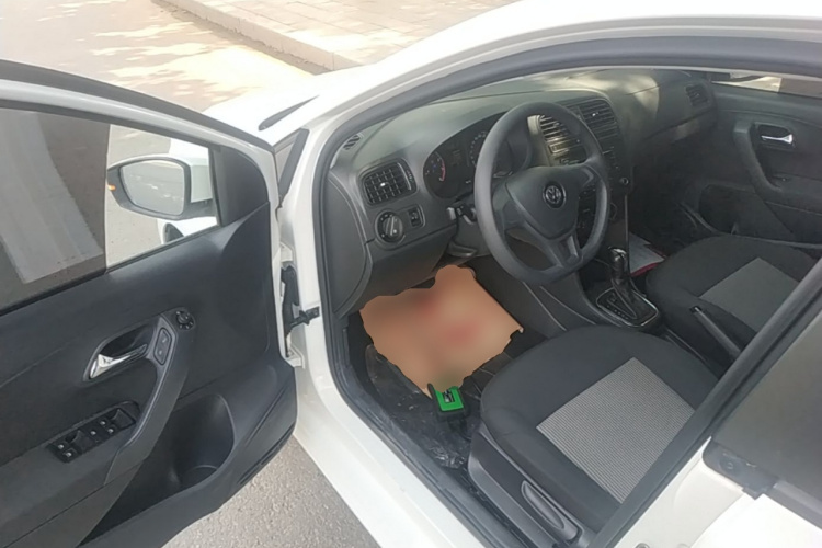 Volkswagen Polo 2018 #16 Volkswagen Polo 2018 car image #16