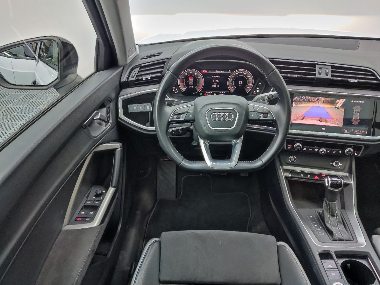 Audi Q3 2022 #10 Audi Q3 2022 car image #10