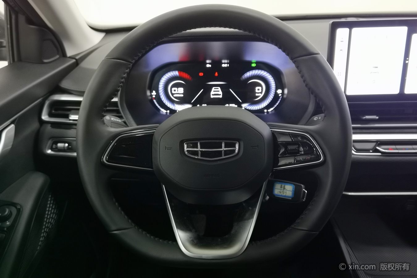 GEELY Emgrand 2024 car image #11