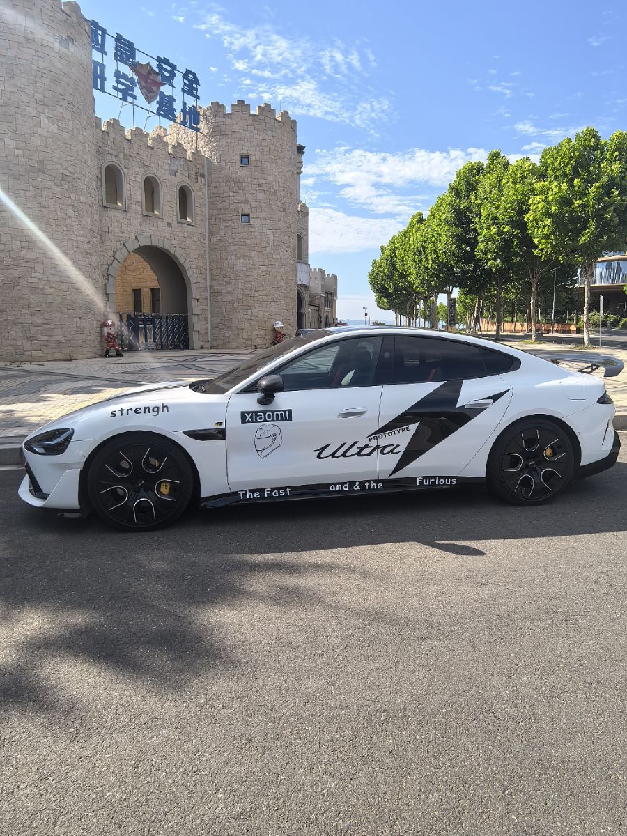 小米汽车 小米SU7 Ultra 2025 汽车图片 #2