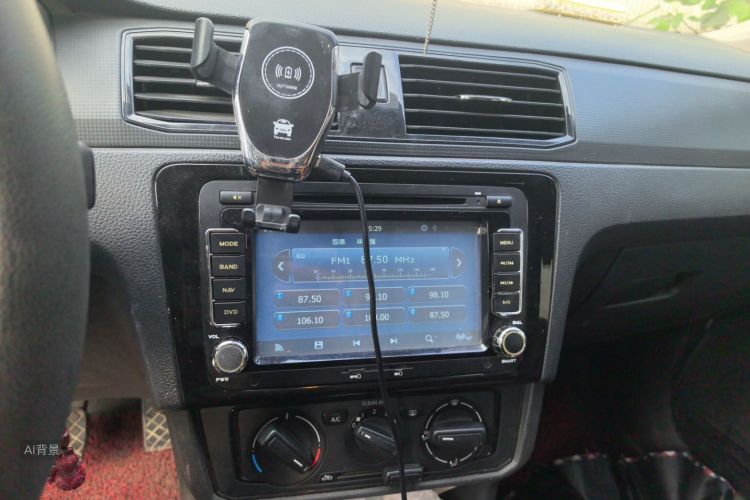 Volkswagen Santana 2017 #15 Volkswagen Santana 2017 car image #15
