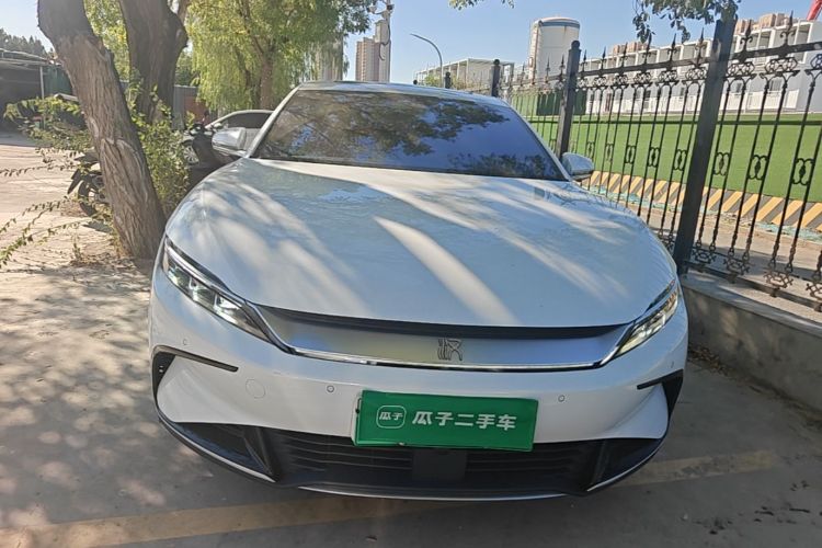 BYD Han 2022 #3 BYD Han 2022 car image #3