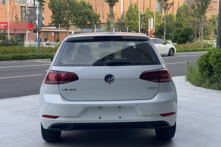 Volkswagen Golf 2019 #6 Volkswagen Golf 2019 car image #6
