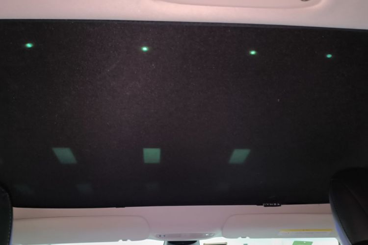 Tesla Model 3 2020 car image #20