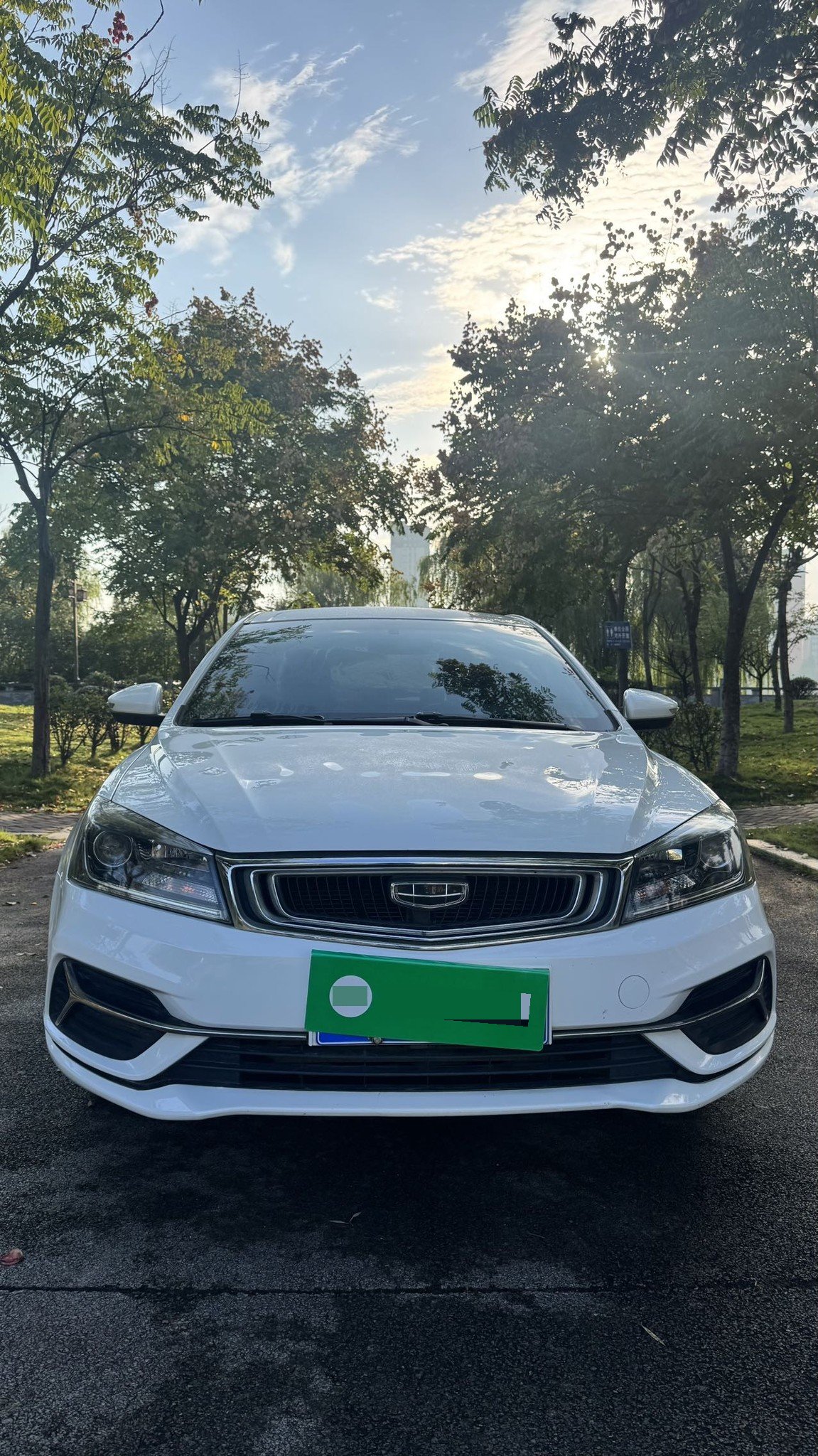 GEELY Emgrand 2019 #2 GEELY Emgrand 2019 car image #2