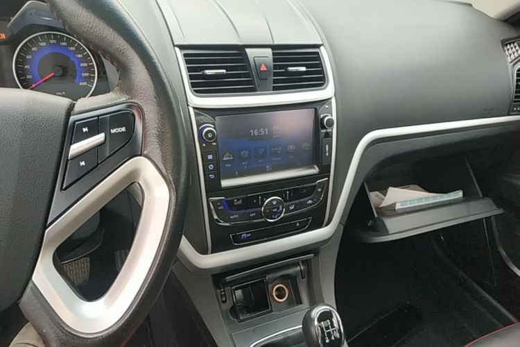 GEELY Emgrand 2015 #17 GEELY Emgrand 2015 car image #17