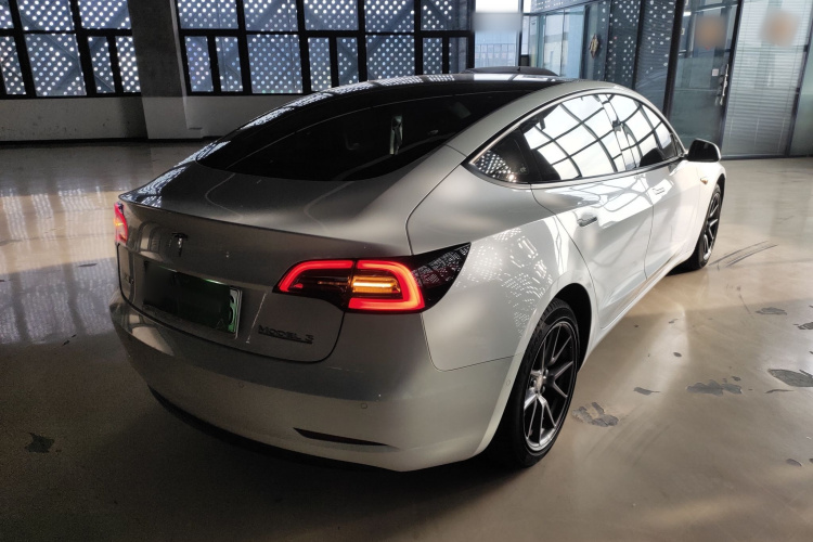 Tesla Model 3 2021 #5 Tesla Model 3 2021 car image #5