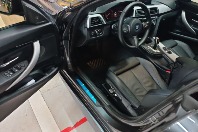BMW 3 Series GT 2019 #16 BMW 3 Series GT 2019 car image #16