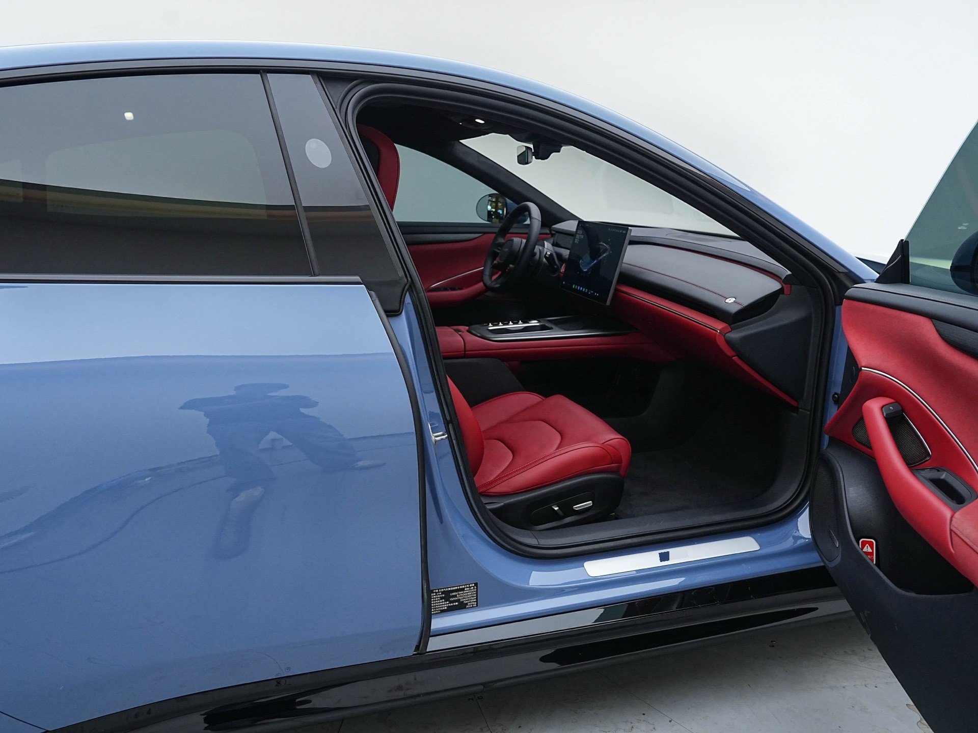 2024 car image #8