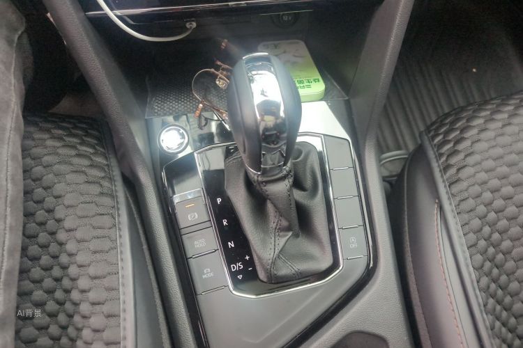 Volkswagen Tharu 2022 car image #16