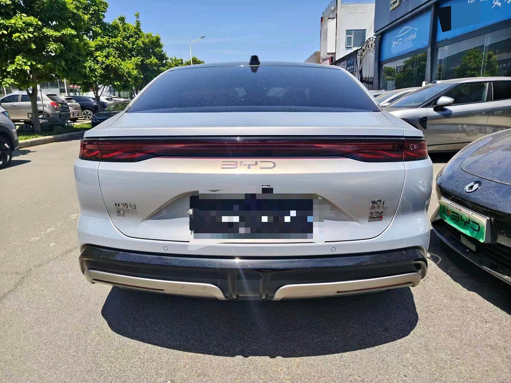 BYD HanL 2025 car image #4