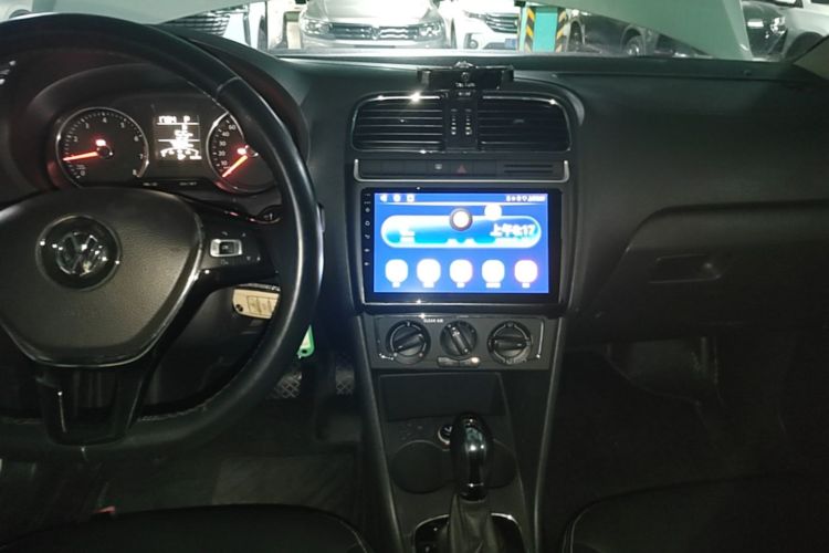 Volkswagen Polo 2018 #13 Volkswagen Polo 2018 car image #13