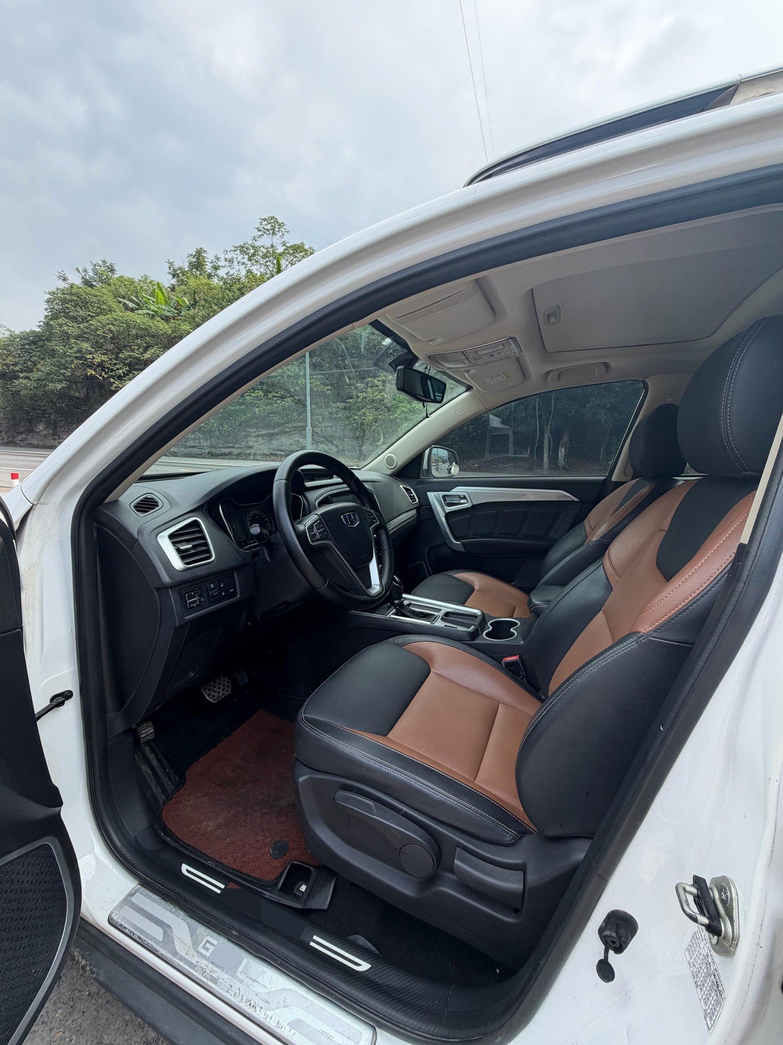 GEELY Vision X6 2017 car image #9