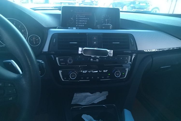 BMW 3 Series 2017 #13 BMW 3 Series 2017 car image #13