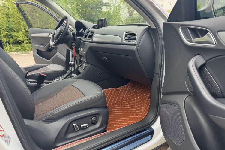 Audi Q3 2018 #8 Audi Q3 2018 car image #8