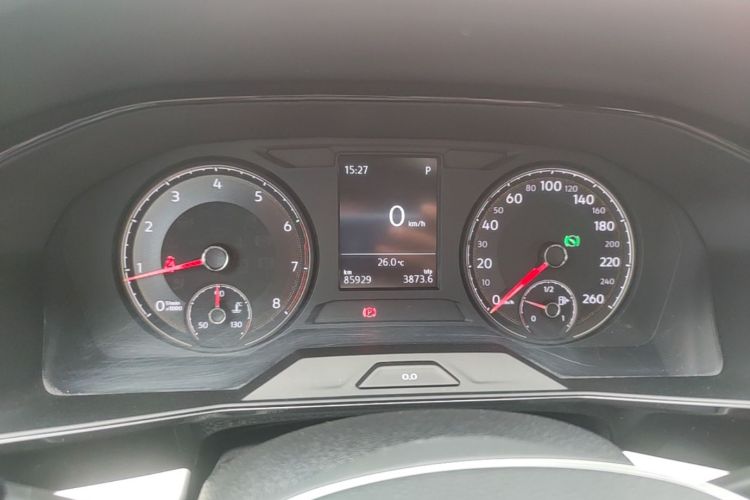 Volkswagen Lavida 2019 car image #12