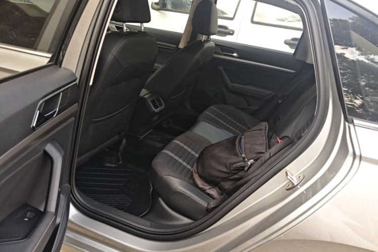 Volkswagen Lavida 2019 #17 Volkswagen Lavida 2019 car image #17