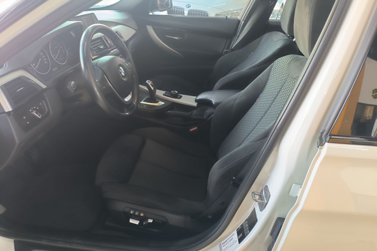BMW 3 Series 2016 #15 BMW 3 Series 2016 car image #15