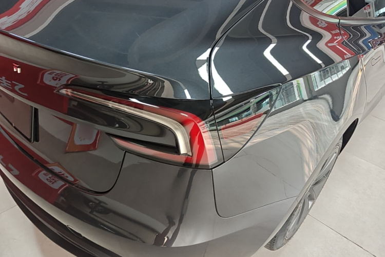 Tesla Model 3 2024 #8 Tesla Model 3 2024 car image #8