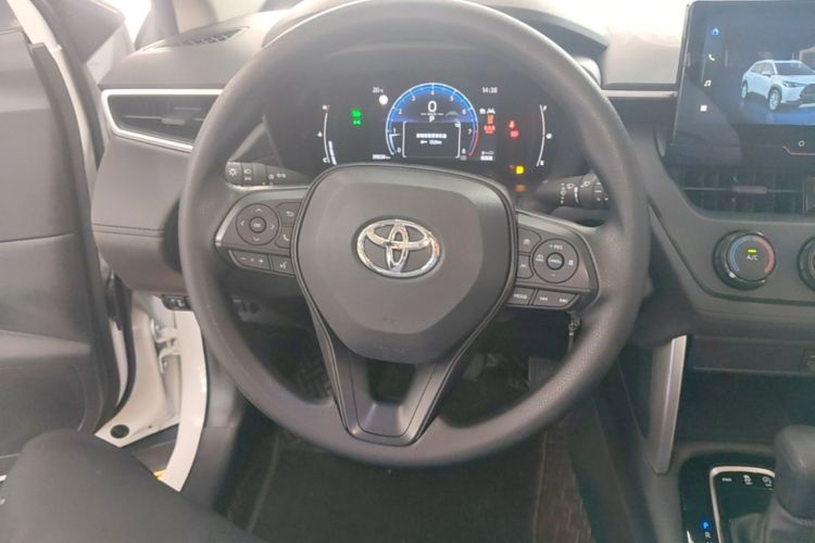 Toyota Corolla Cross 2023 #11 Toyota Corolla Cross 2023 car image #11