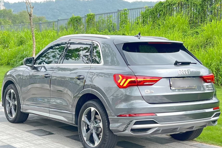 Audi Q3 2020 #5 Audi Q3 2020 car image #5
