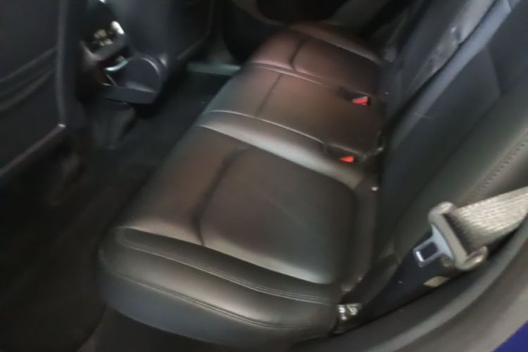 Tesla Model Y 2021 #17 Tesla Model Y 2021 car image #17