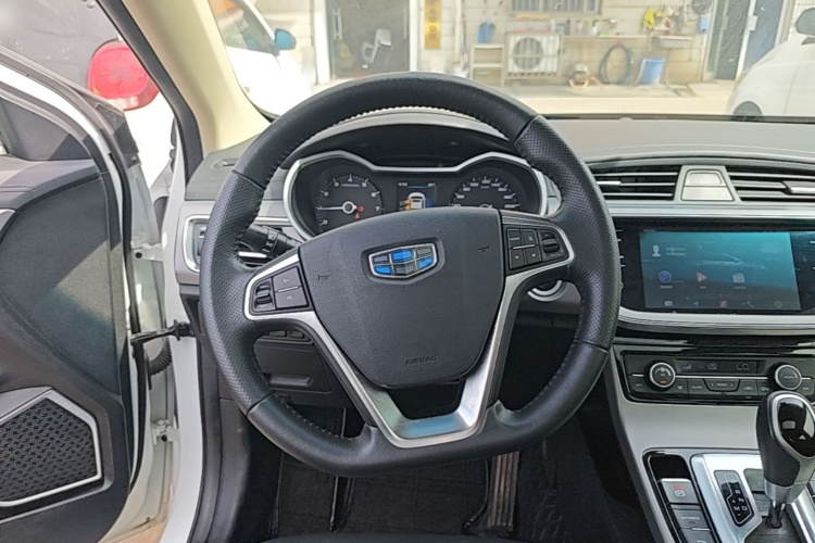 GEELY Emgrand GL 2019 car image #11
