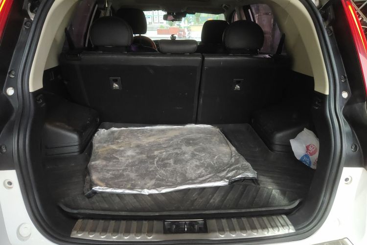 GEELY Vision X6 2019 imagen de coche #23