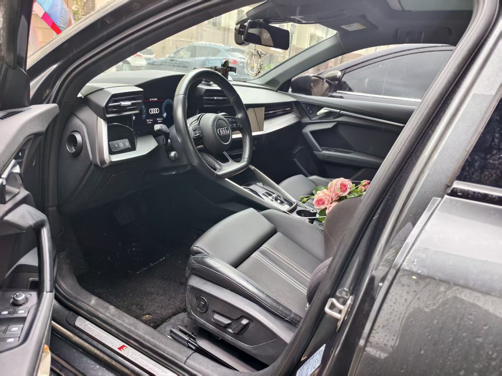 Audi A3 2023 immagine di auto #4