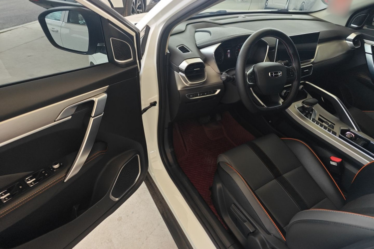 GEELY Coolray 2023 immagine di auto #12