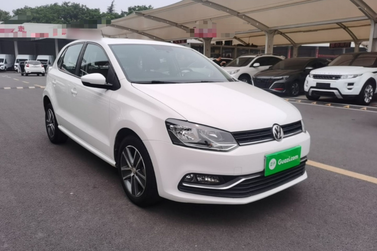 Volkswagen Polo 2018 car image #4