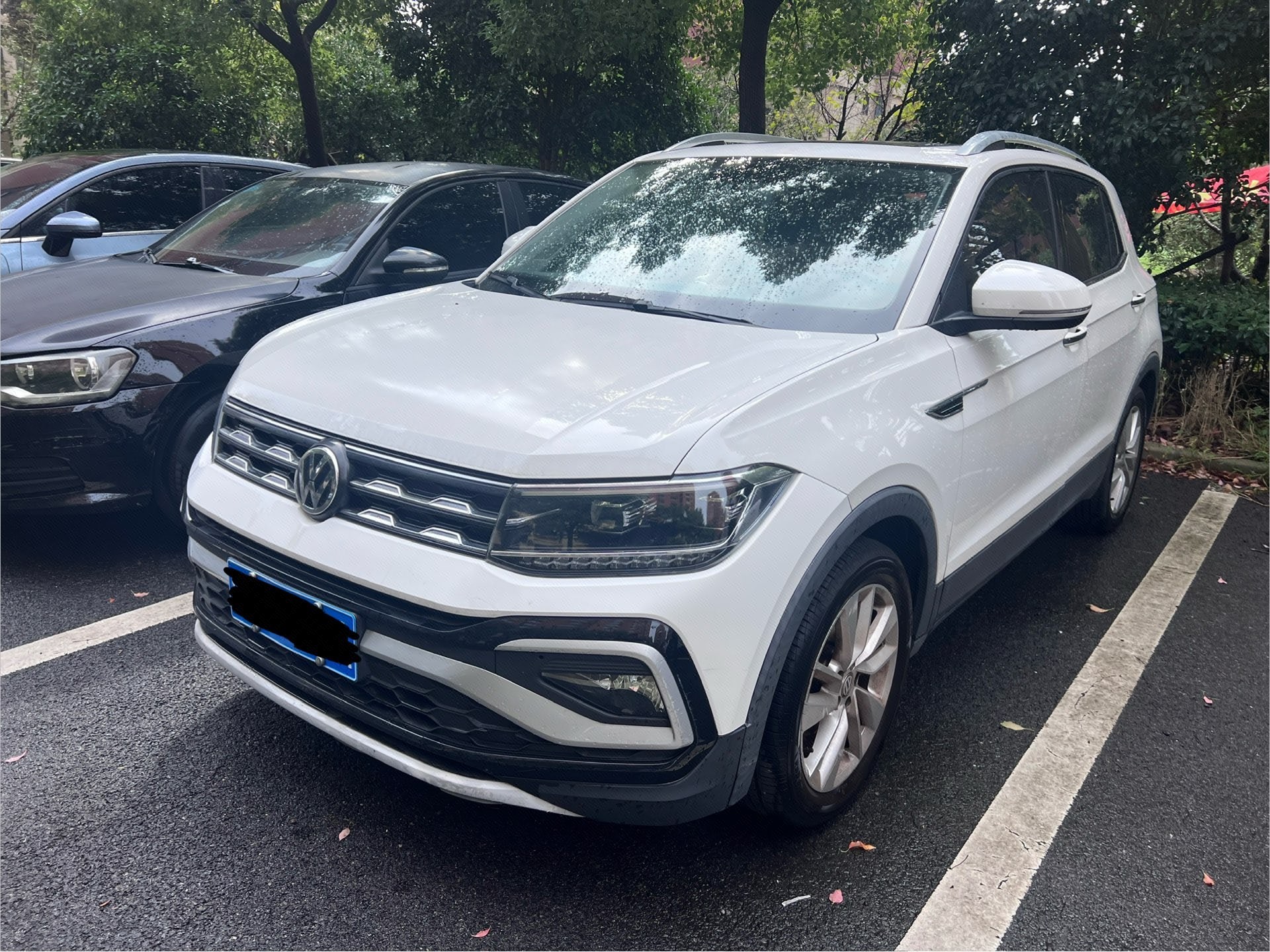 Volkswagen T-Cross 2020 Volkswagen T-Cross 2020 car image