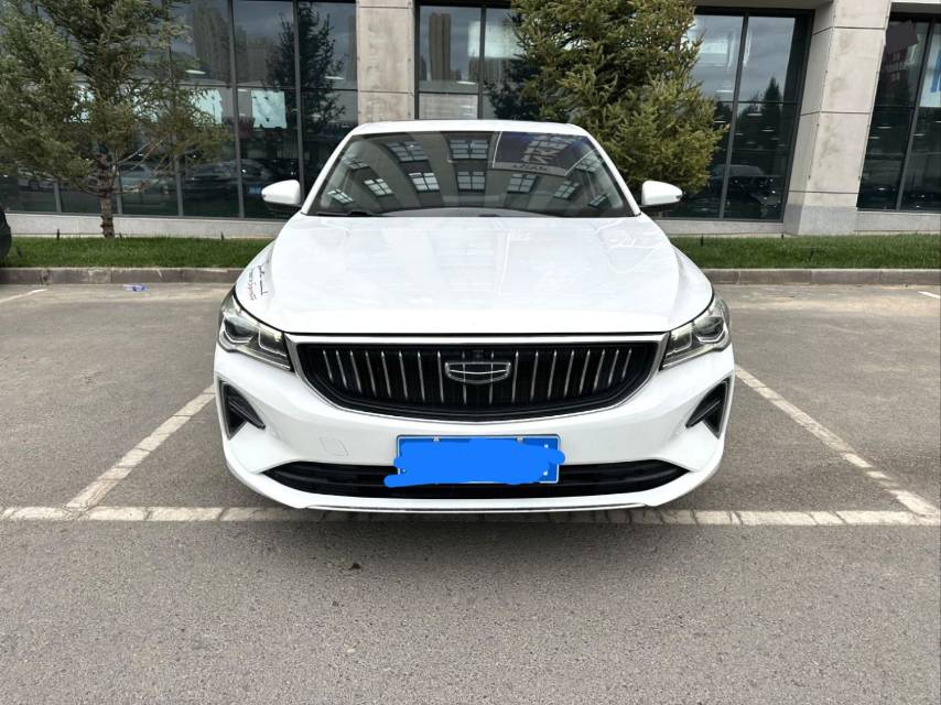 GEELY Emgrand 2022 car image #2