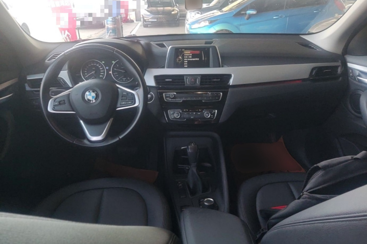 BMW X1 2017 car image #10