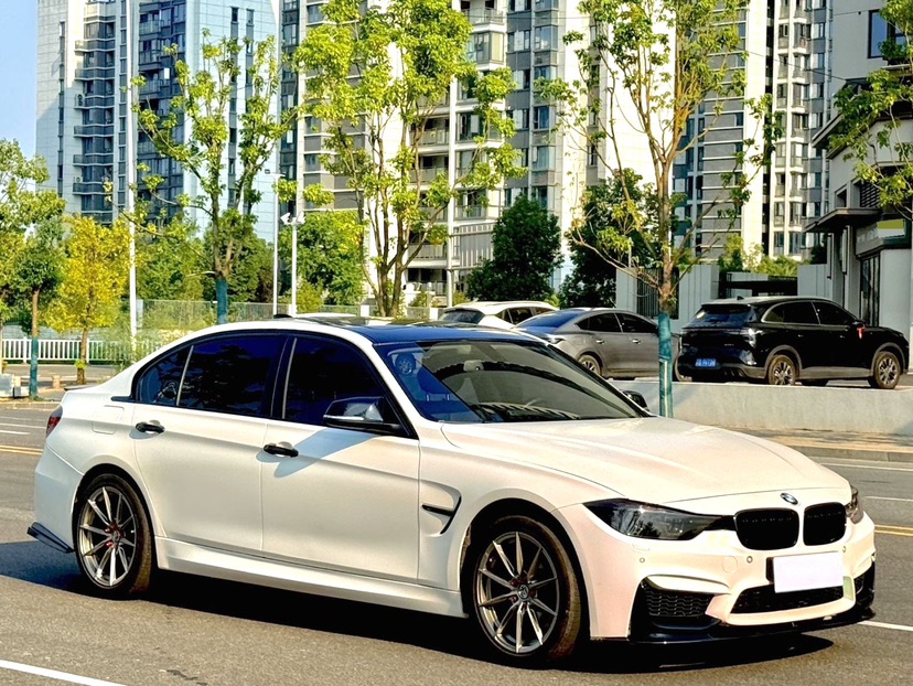 BMW 3 Series 2018 #3 BMW 3 Series 2018 car image #3