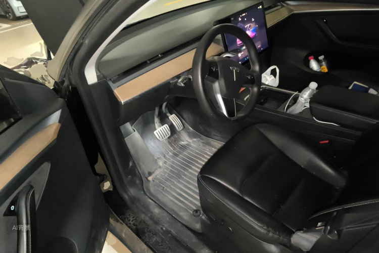 Tesla Model Y 2021 #18 Tesla Model Y 2021 car image #18