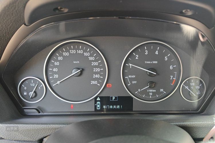 BMW 3 Series 2014 car image #13