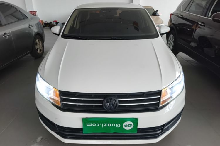 Volkswagen Santana 2018 car image #3