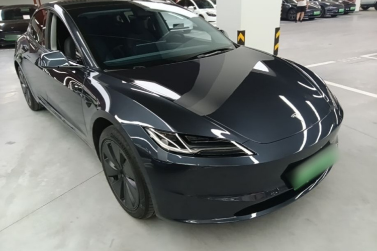 Tesla Model 3 2025 #4 Tesla Model 3 2025 immagine di auto #4