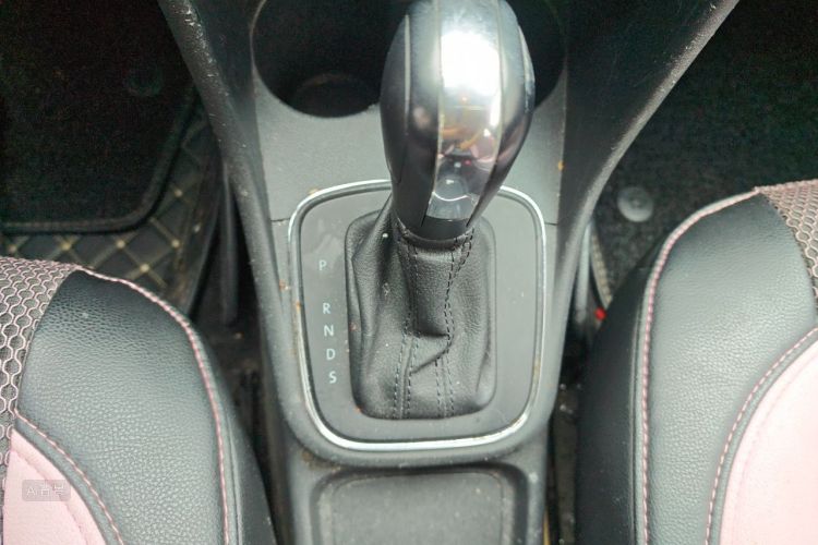Volkswagen Polo 2019 #16 Volkswagen Polo 2019 car image #16