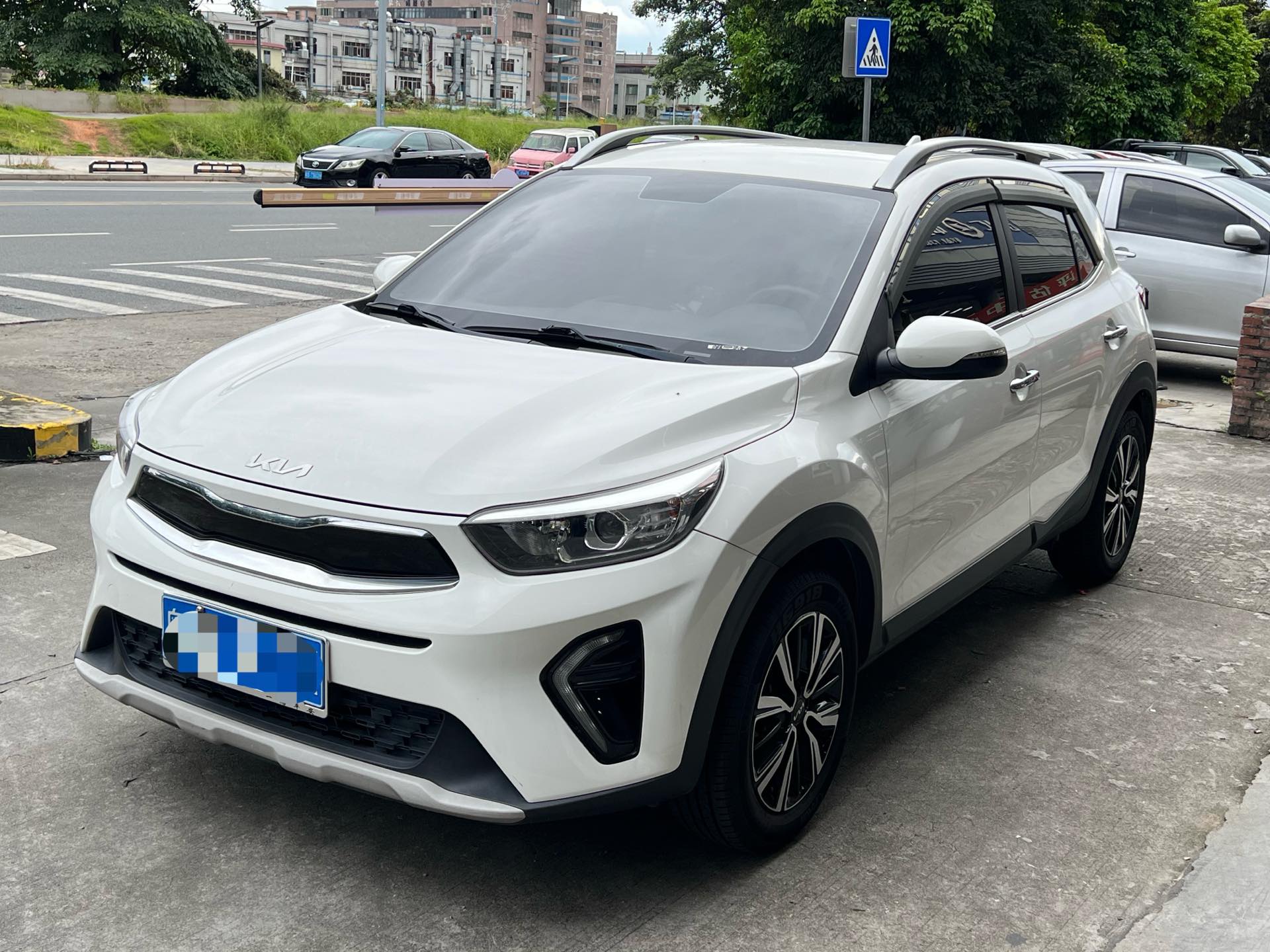 Kia KX1 2021 car image 