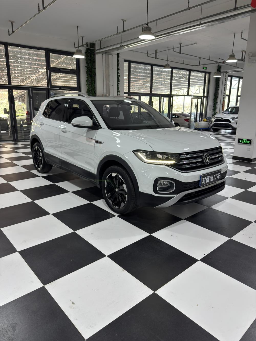 Volkswagen Tacqua 2023 car image #3