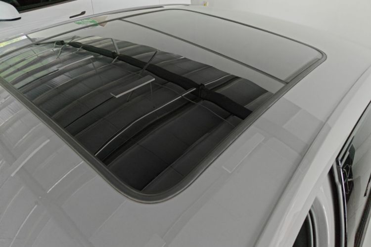 BYD Han 2024 car image #24
