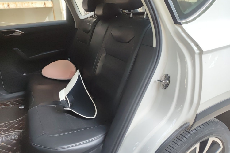 Volkswagen Tharu 2020 car image #19